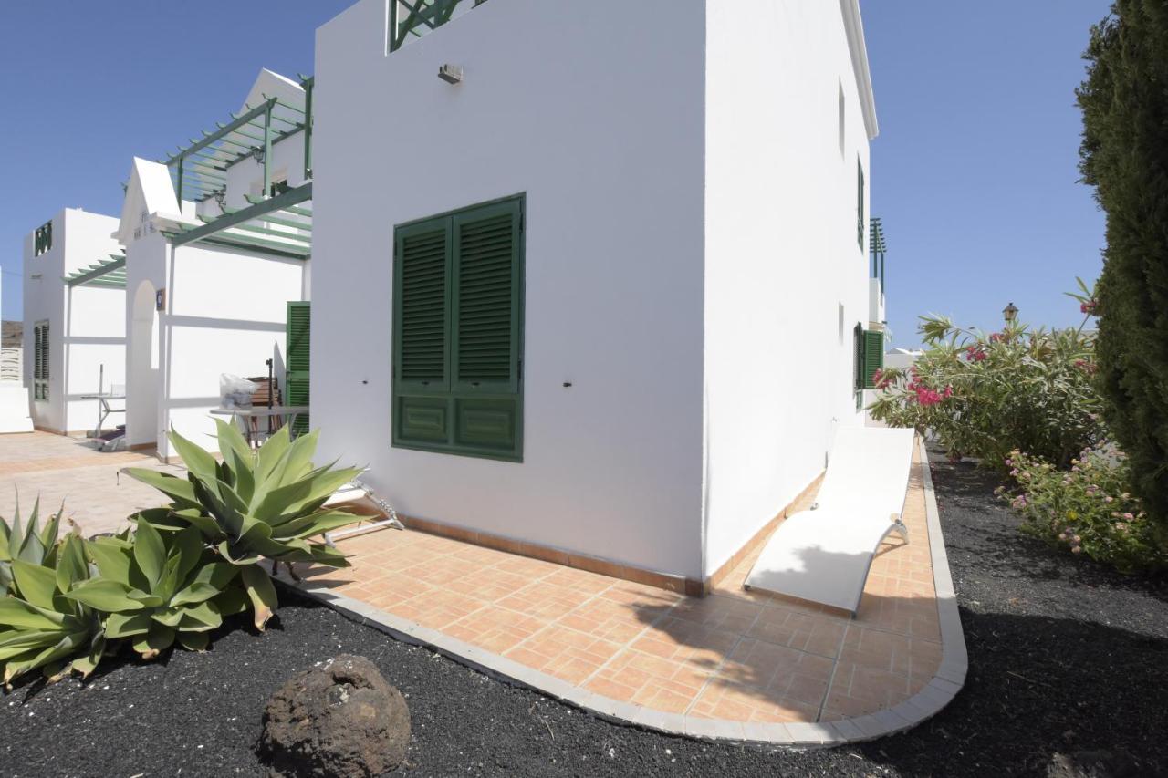 Marysol 1 Apartment With Terrace Close To The Sea Punta Mujeres Екстер'єр фото